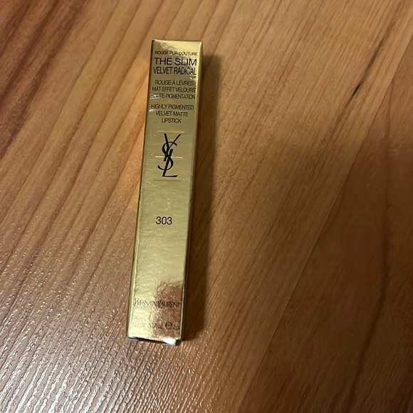 YSL slim lipstick - Picture 1 of 6